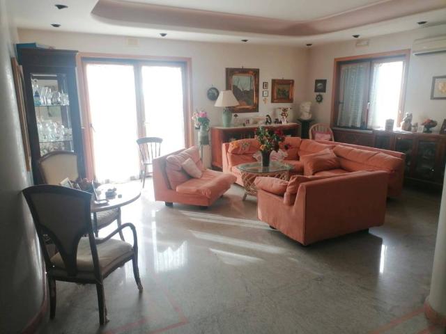 Villa Indipendente in vendita a Trecase, Campania