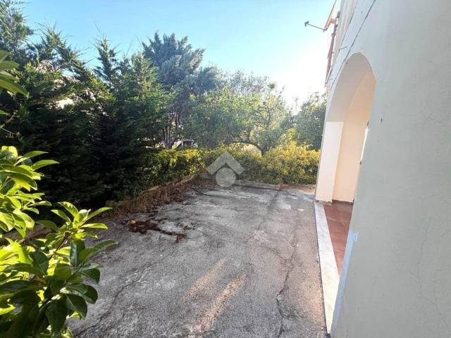 Villa Indipendente in vendita a Trecase, Campania