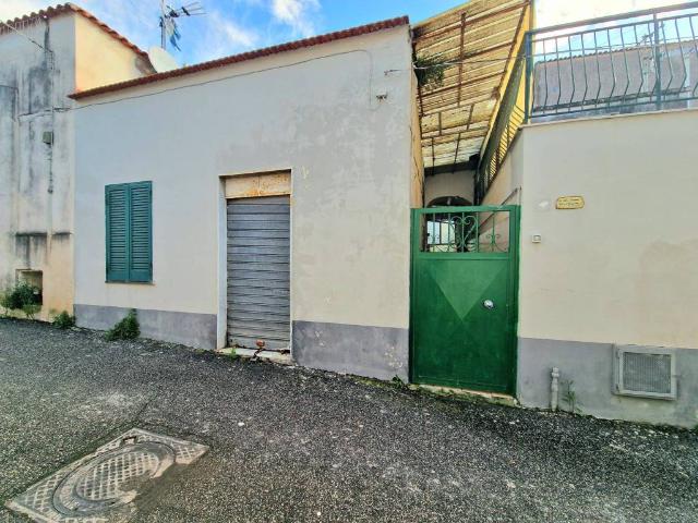 Villa Indipendente in vendita a Trecase, Campania