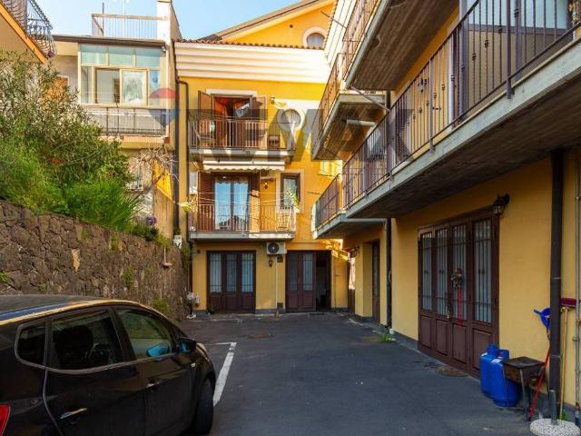 Villa Indipendente in vendita a Tondo, Trecastagni