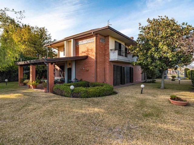 Villa Indipendente in vendita a Sant'Alfio, Trecastagni