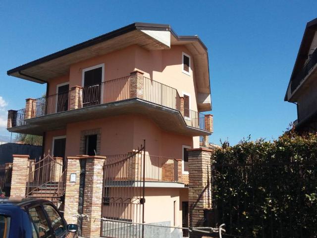 Villa Indipendente in vendita a Sant'Alfio, Trecastagni