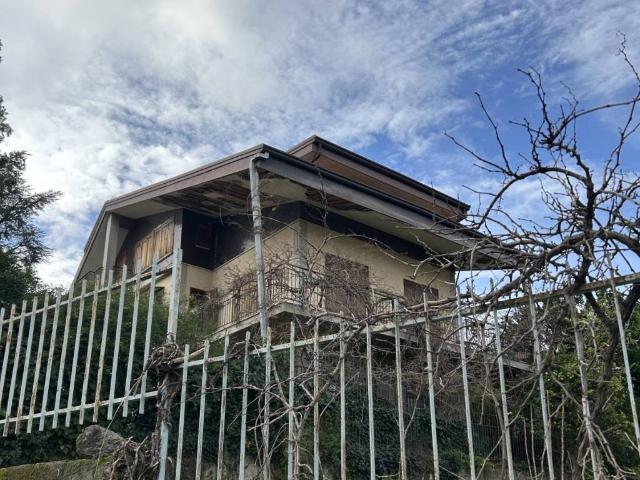 Villa Indipendente in vendita a Sant'Alfio, Trecastagni
