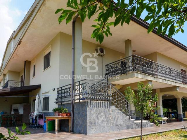 Villa Indipendente in vendita a Tremonti, Trecastagni