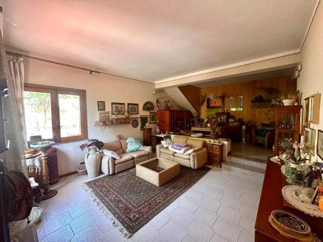 Villa Indipendente in vendita a Sant'Alfio, Trecastagni