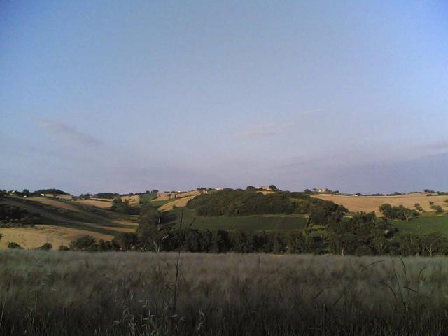 Villa Indipendente in vendita a Trecastelli, Marche