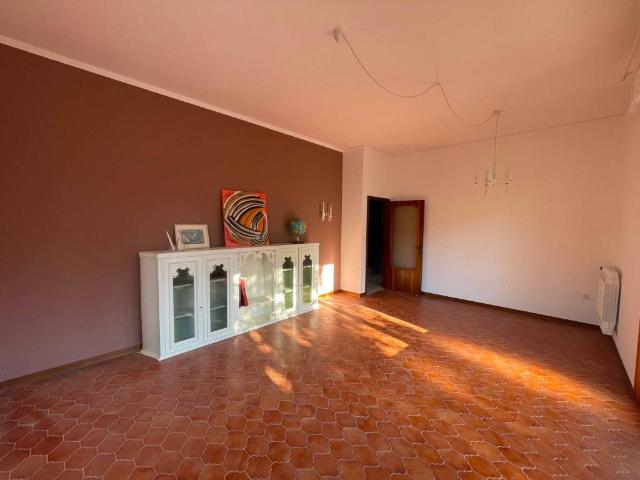 Villa Indipendente in vendita a Trecastelli, Marche
