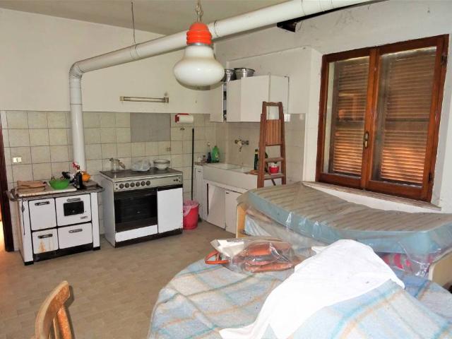 Villa Indipendente in vendita a Trecastelli, Marche