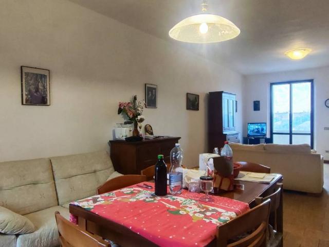 Attico in vendita a Trecastelli, Marche
