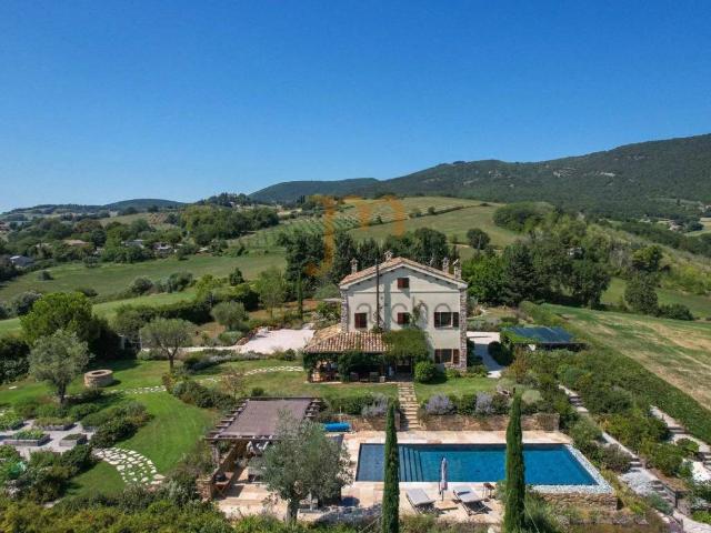 Villa Indipendente in vendita a Contrada San Carlo, Treia