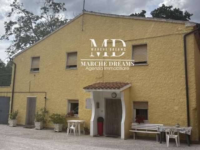 Villa Indipendente in vendita a Marche, Macerata