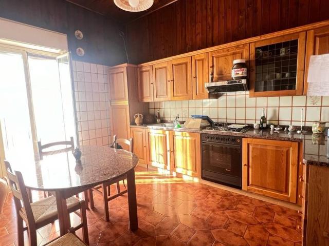 Villa Indipendente in vendita a Tremestieri Etneo, Sicilia