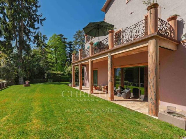 Villa Indipendente in vendita a Tremezzina, Lombardia