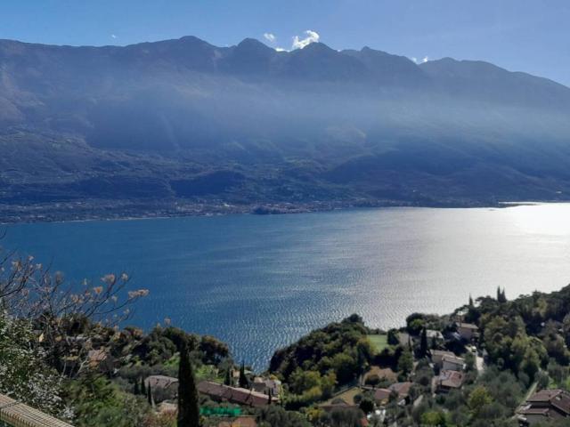 Villa Indipendente in vendita a Comunità Montana Parco Alto Garda bresciano, Tremosine