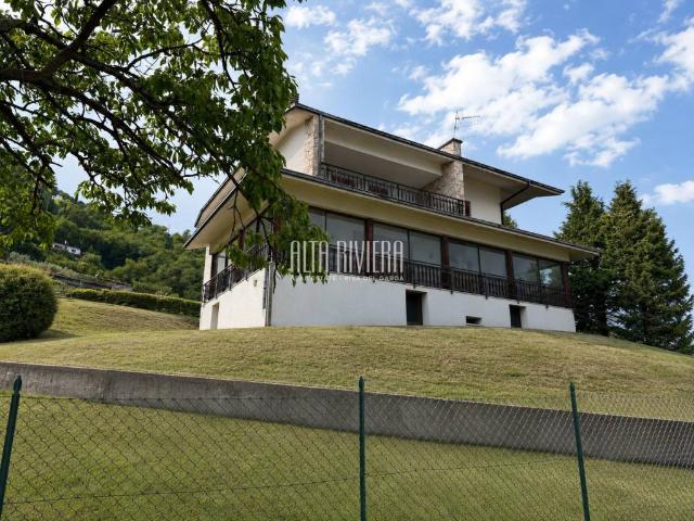 Villa Indipendente in vendita a Comunità Montana Parco Alto Garda bresciano, Tremosine