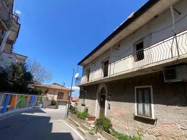 Villa Indipendente in vendita a Trentinara, Campania