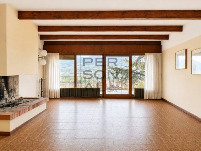 Villa Indipendente in vendita a Territorio Val d'Adige, Trento