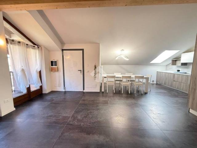 Villa Indipendente in vendita a Gazzadina, Trento