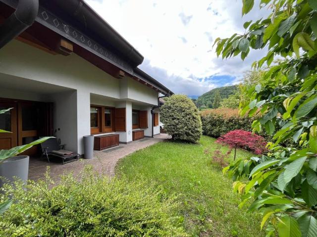 Villa Indipendente in vendita a Territorio Val d'Adige, Trento