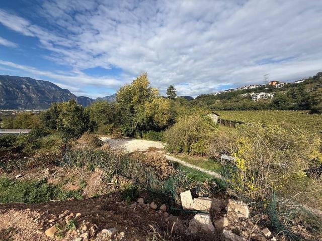 Villa Indipendente in vendita a Meano, Trento