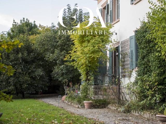 Villa Indipendente in vendita a Territorio Val d'Adige, Trento