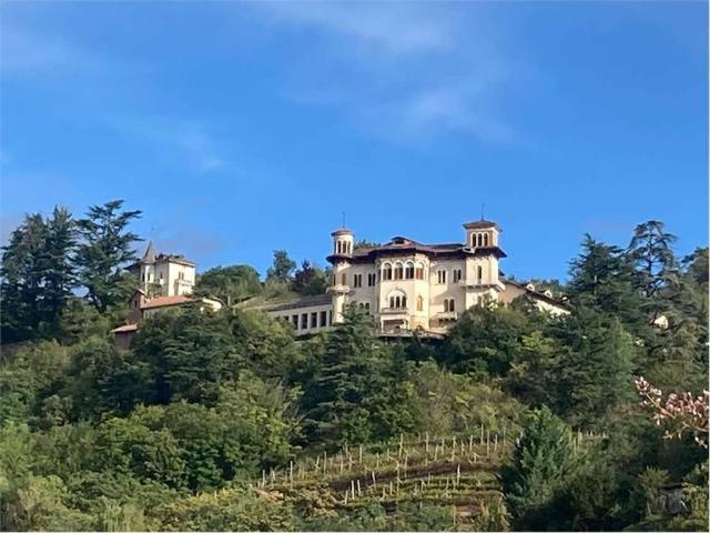 Villa Indipendente in vendita a Territorio Val d'Adige, Trento