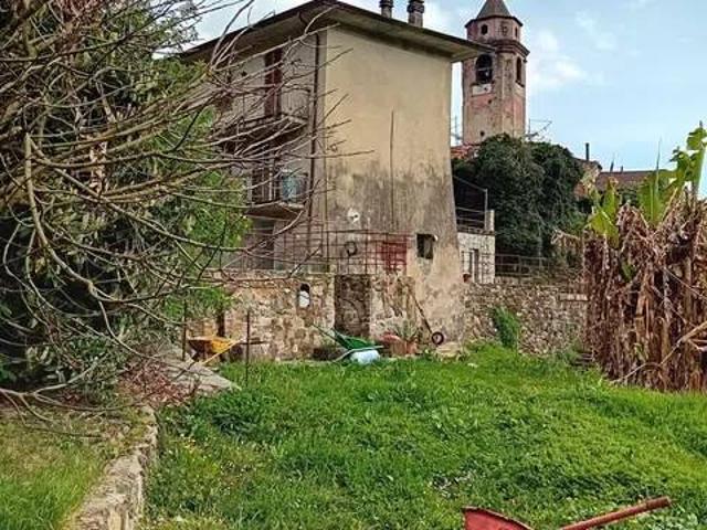 Villa Indipendente in vendita a Unione di comuni Montana Lunigiana, Tresana