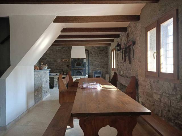 Villa Indipendente in vendita a Unione di comuni Montana Lunigiana, Tresana