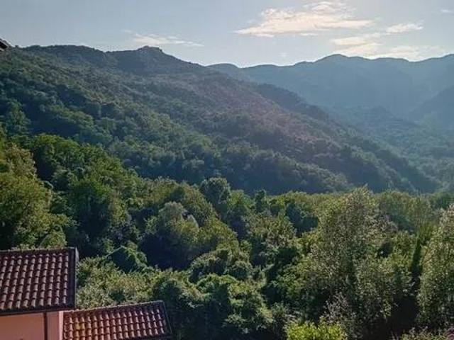 Villa Indipendente in vendita a Unione di comuni Montana Lunigiana, Tresana