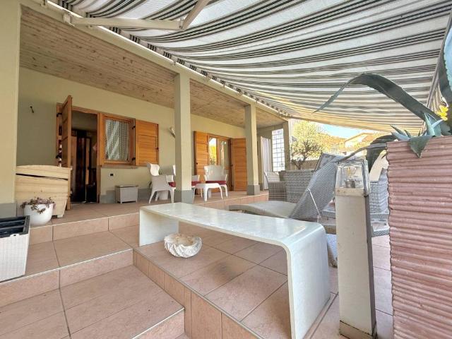 Villa Schiera in vendita a Trescore Balneario, Lombardia