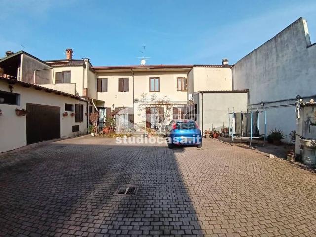 Villa Indipendente in vendita a Trescore Cremasco, Lombardia
