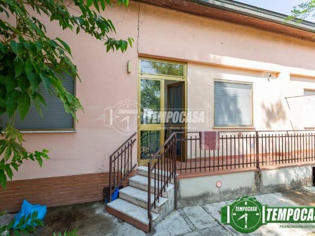 Villa Indipendente in vendita a Trescore Cremasco, Lombardia
