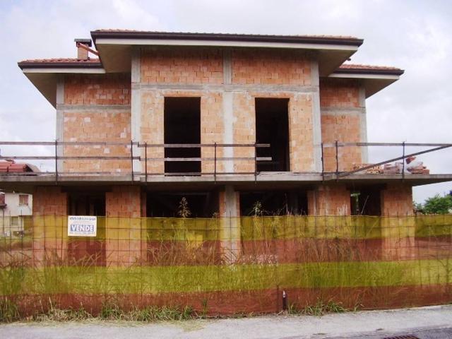 Villa Indipendente in vendita a Unione Terre e Fiumi, Formignana