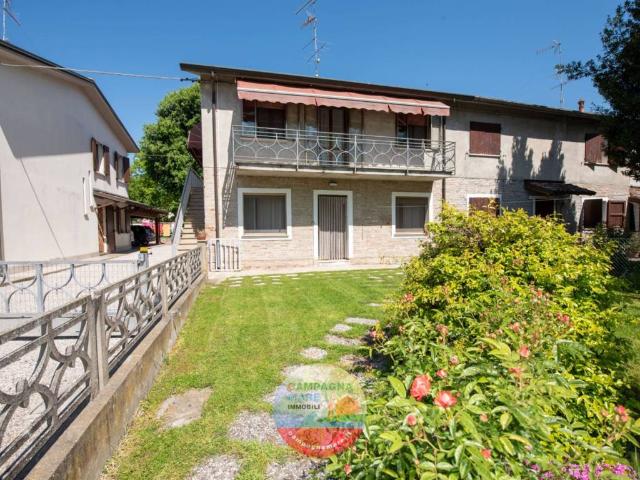 Villa Indipendente in vendita a Unione Terre e Fiumi, Tresigallo