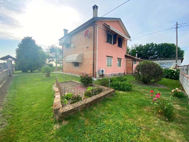 Villa Indipendente in vendita a Unione Terre e Fiumi, Formignana