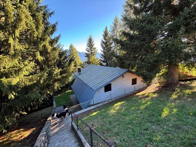 Villa Indipendente in vendita a Tresivio, Lombardia