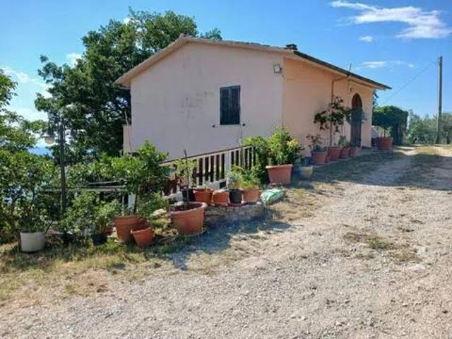Villa Indipendente in vendita a Corciano, Trevi