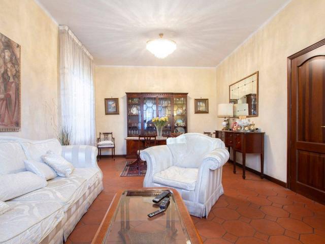 Villa Indipendente in vendita a Treviglio, Lombardia
