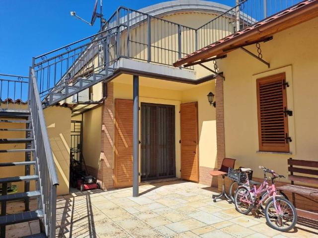 Villa Indipendente in vendita a Treviglio, Lombardia