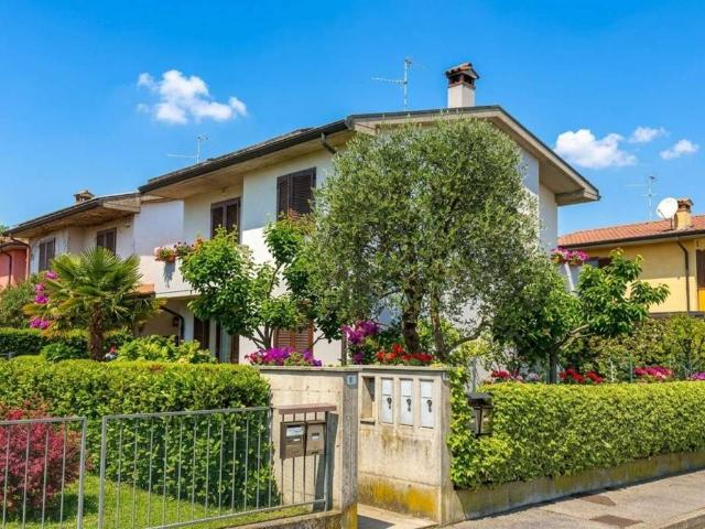 Villa Indipendente in vendita a Treviglio, Lombardia