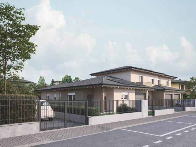 Villa Indipendente in vendita a Treviglio, Lombardia