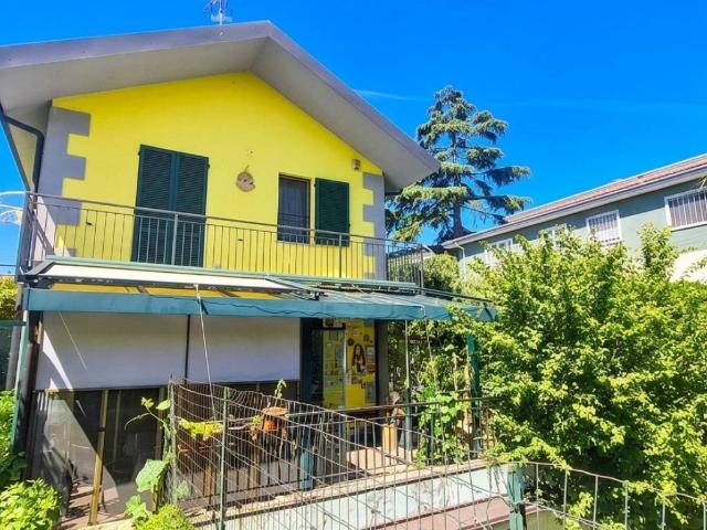 Villa Indipendente in vendita a Treviglio, Lombardia