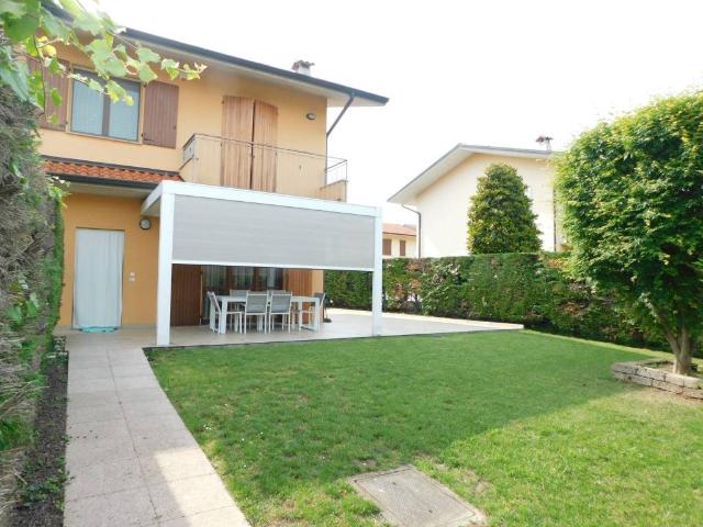Villa Indipendente in vendita a Treviglio, Lombardia