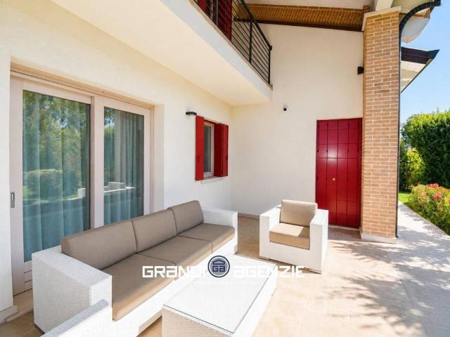 Villa Indipendente in vendita a Trevignano, Veneto