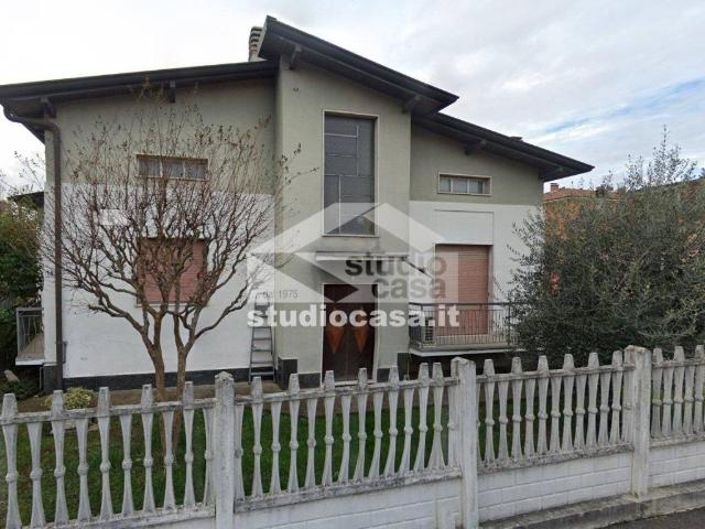 Villa Indipendente in vendita a Curnasco, Treviolo