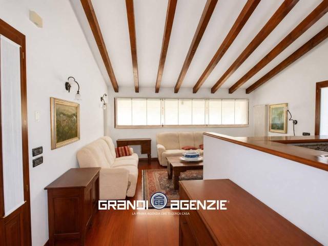 Villa Indipendente in vendita a Sant'Antonino, Treviso