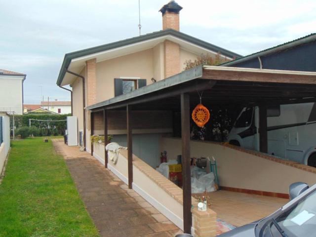 Villa Indipendente in vendita a Treviso, Veneto