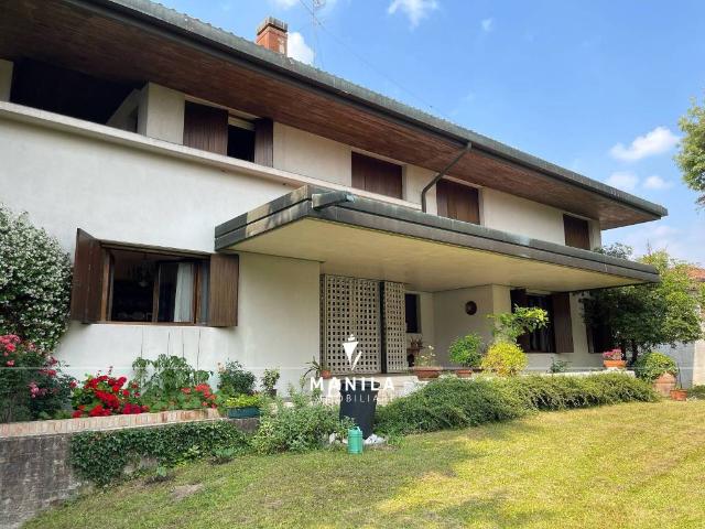 Villa Indipendente in vendita a Santa Maria del Rovere, Treviso