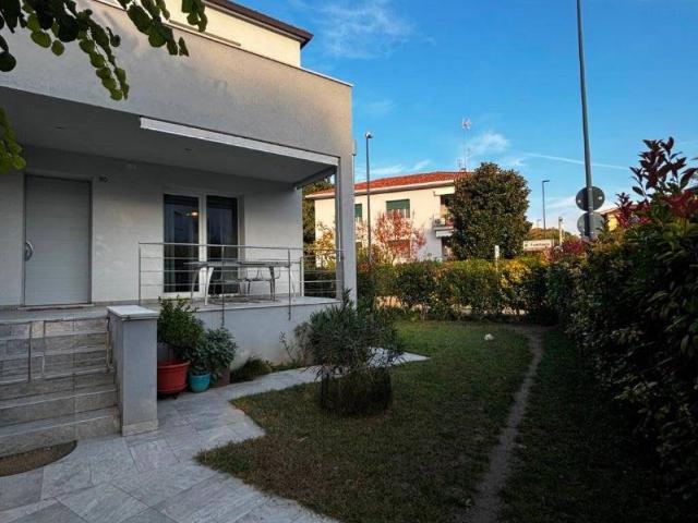 Villa Indipendente in vendita a San Zeno, Treviso