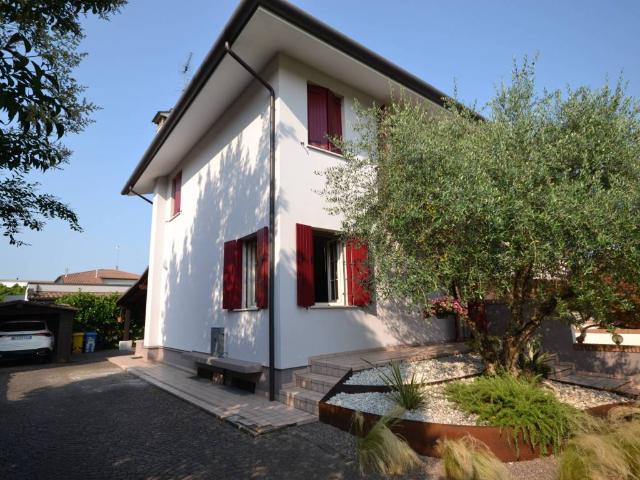 Villa Indipendente in vendita a Treviso, Veneto